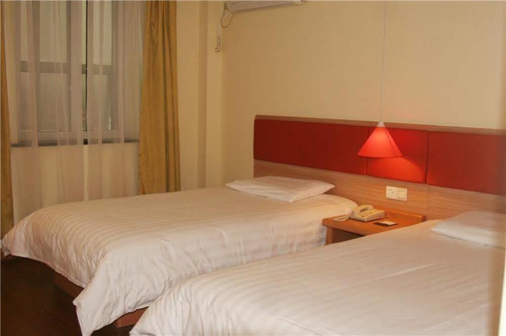 Home Inn Fuqin - Chengdu Exterior photo